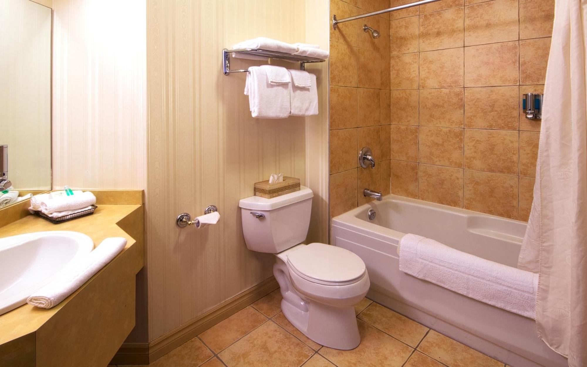 Hotel Auberge Québec 2*